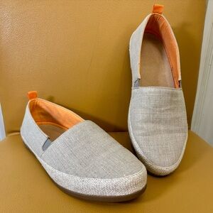 Men’s MULO Beige Linen Espadrilles slip on shoes. 
Size 10.5